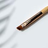 so-eco-angled-eyeliner-brush-1-db-2.jpg