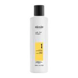 Professzionális Erősítő Sampon Töredezés Ellen Enyhén Elvékonyodott Természetes Hajra - Nioxin System 1 Scalp + Hair Shampoo, 300 ml